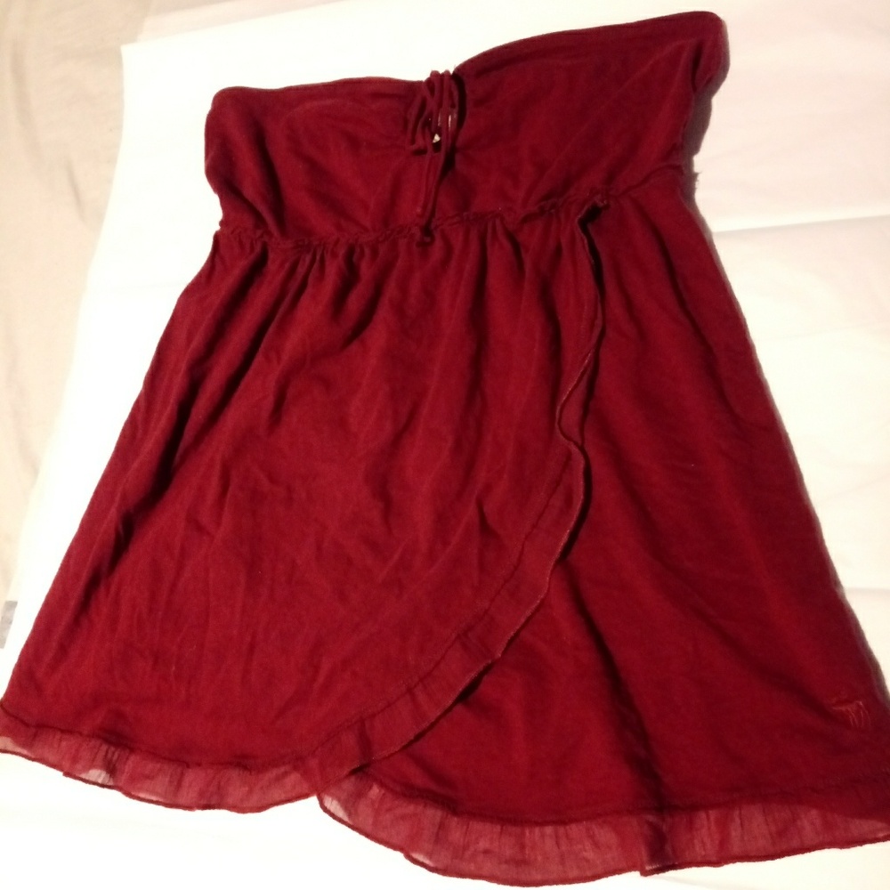 Maroon Ribbon Trimmed Strapless Top